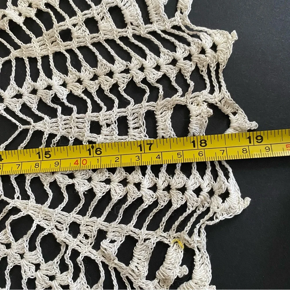 Vintage Crochet Lace Doily 19” Round